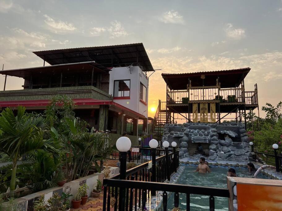 Nethersole Dam Saifarms Private Farmhouse Between Pune & Lonavala מראה חיצוני תמונה